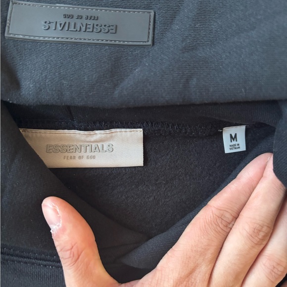 Black Fear of God Essentials Hoodie - Picture 6 of 9